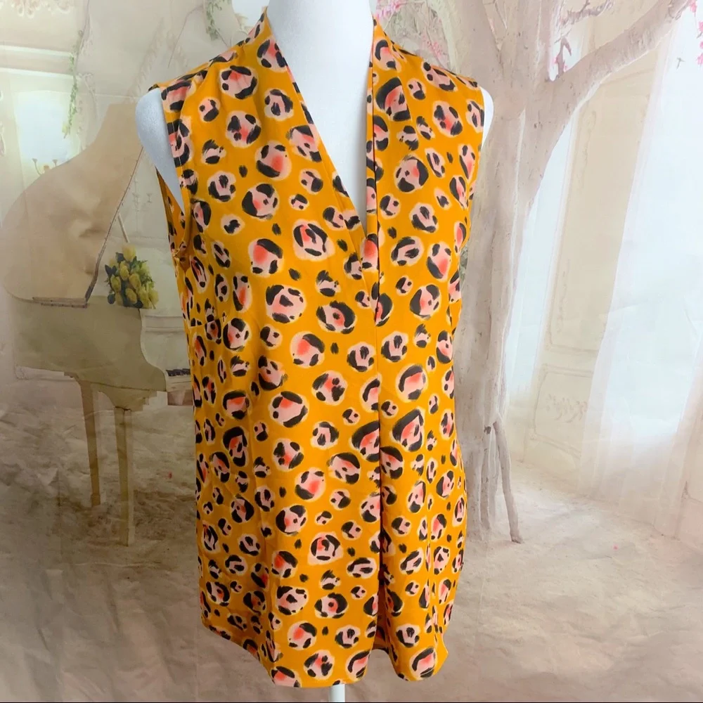 Cabi 3792 Prowl Leopard Print Blouse - Picture 4 of 11